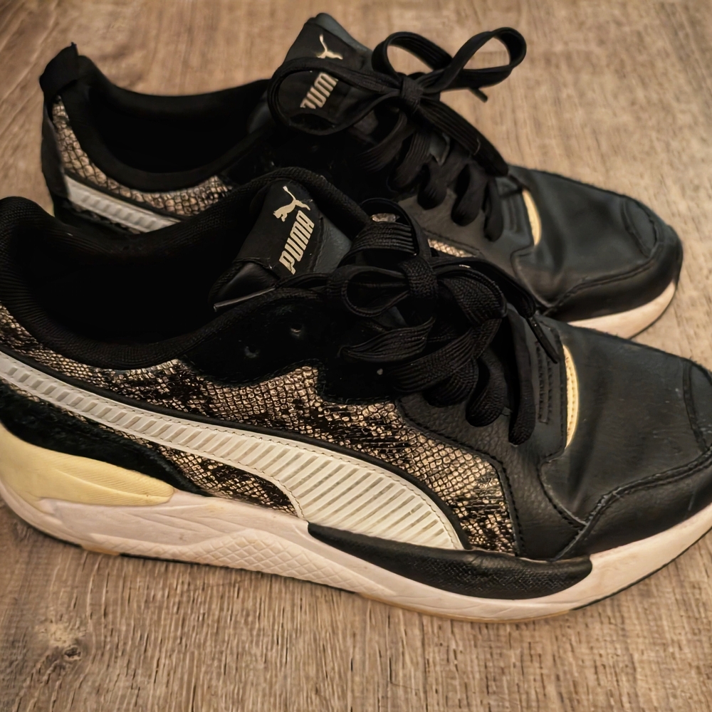 Puma Black Sneakers with Textured Design and Lace-Up Closure